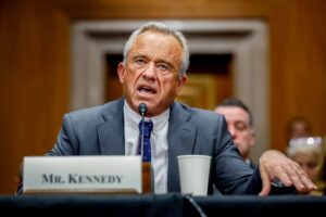 RFK Jr., grandkids swim in contaminated DC creek despite advice to ‘stay out’ – USA Today