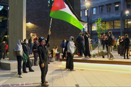 Pro-Palestinian protesters arrested at University of Washington occupation – The Guardian
