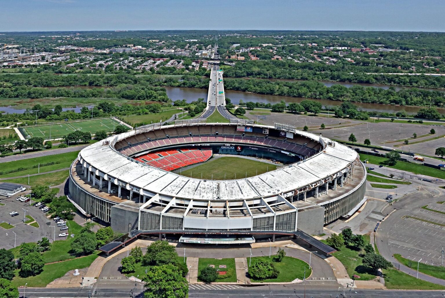 RFK Stadium: A look at Washington’s iconic sports venue through the decades – USA Today