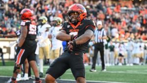 EA Sports College Football 25: 5 Best Washington State Offensive Players in the Game – Sports Illustrated