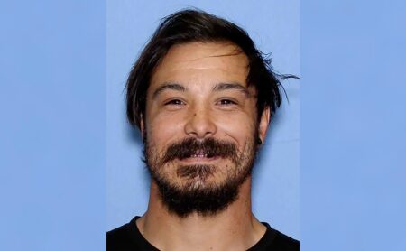 Authorities in Travis Decker manhunt release images of how wanted Washington man may have altered appearance – CBS News
