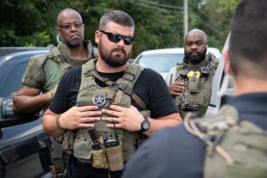 US Marshals shoot person near DC convention center – WTOP