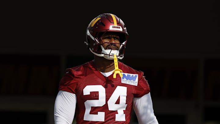 Washington Commanders star is using an unusual tactic to improve – Sports Illustrated