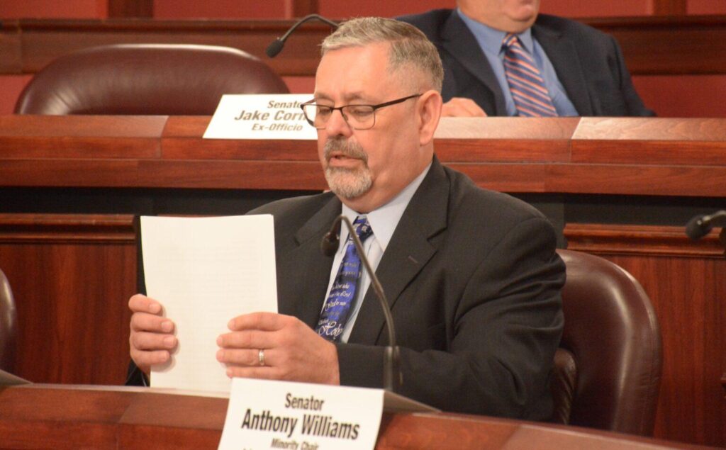 GOP lawmaker proposes renaming Kennedy Center after Trump – USA Today