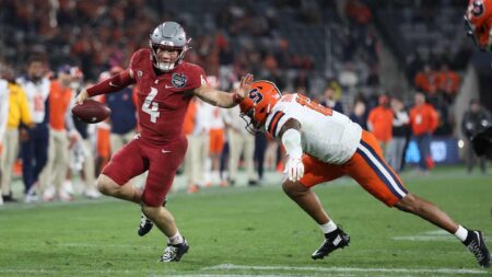 Washington State QB Zevi Eckhaus Nominated For 2025 Allstate AFCA Good Works Team – Sports Illustrated