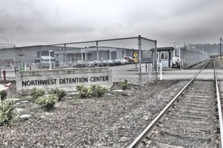 Two Firefighters Held at Washington ICE Detention Center Amid Wildfire, US Representative Says – U.S. News & World Report