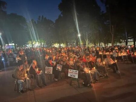 Residents attend Charlie Kirk vigil at Manitowoc’s Washington Park Sept. 19 – Herald Times Reporter