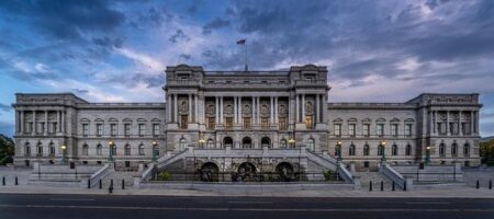 Washington Weekly Showdown: The High-Stakes Government Shutdown Fight Washington Weekly: Government Shutdown Standoff – UBS