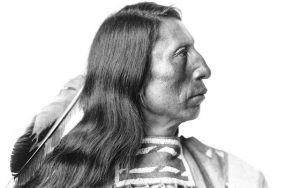 Native Americans respond to Washington Commanders’ new polarizing logo – USA Today