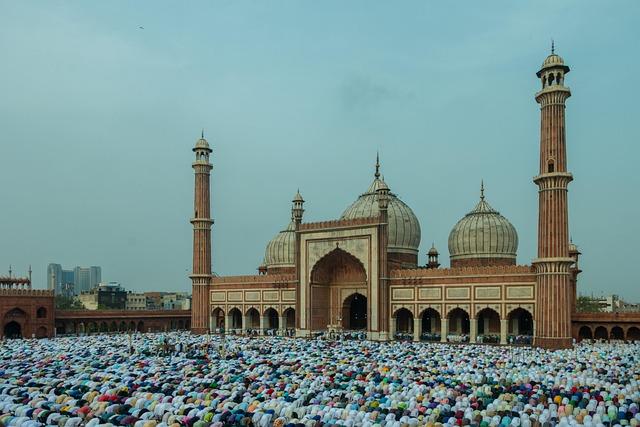 All About Eid in America: Eid al-Fitr 2026 Date, Celebrations, and School Holidays in the USA All about Eid Festival in America: Eid al-Fitr 2026 USA Date, Events, School Holiday – IndianEagle