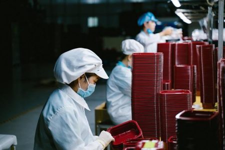 Amazon, gig companies see spike in workers on SNAP and Medicaid, study shows – washingtonpost.com